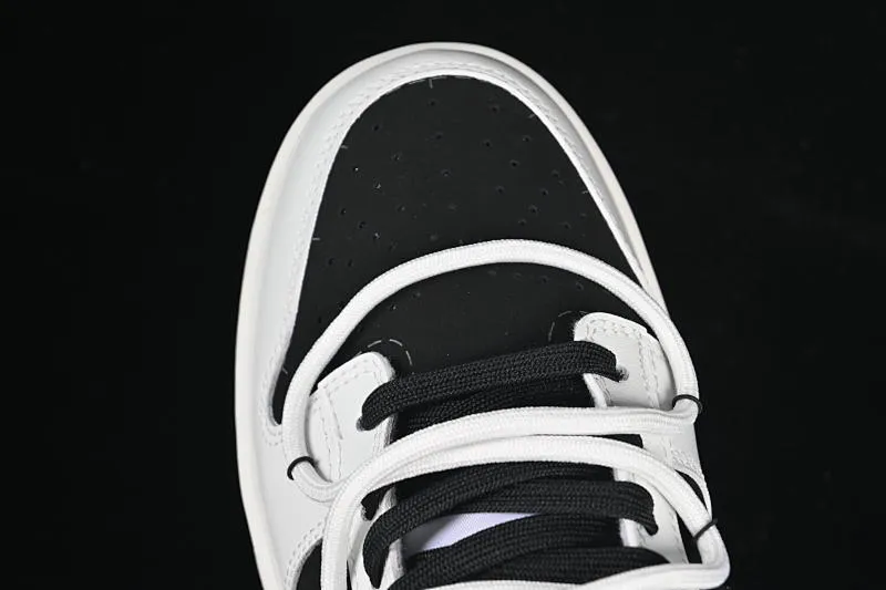 All categories Nk SB Dunk Series Nk SB Dunk Low High-end customized low-top sneakers Nike SB Dunk Low "Just Do It" Strap anniversary high-end customized low-top casual sneakers WG0414-024